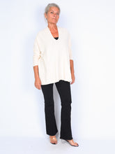 Long-sleeved knit sweater with v-neck